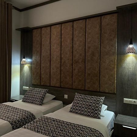 Atrium Hotel ブハラ エクステリア 写真